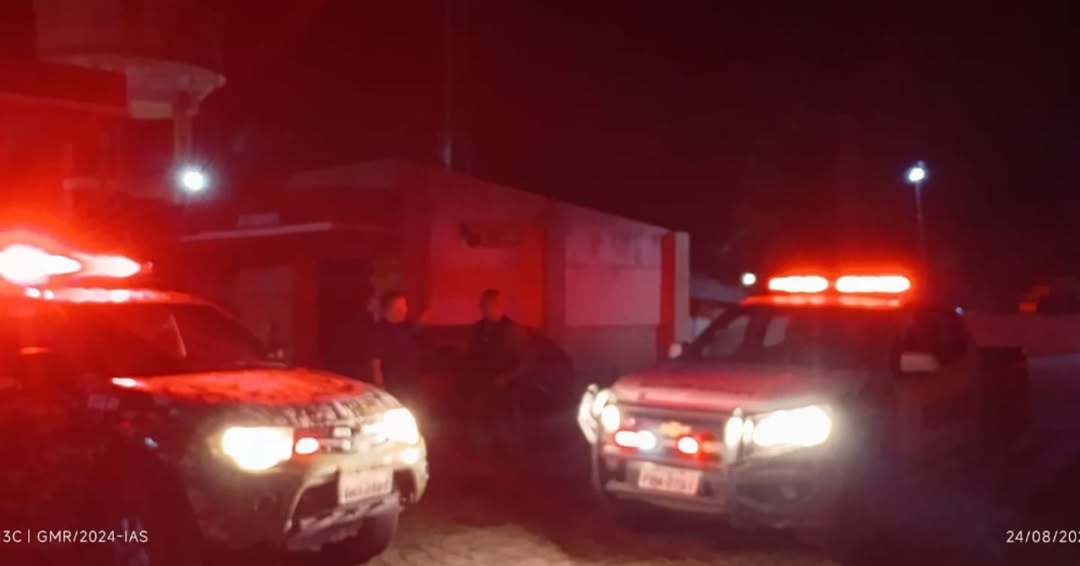 AÇÃO RÁPIDA EVITA INCÊNDIO MAIOR NO DISTRITO DE BAIXA DO MEIO